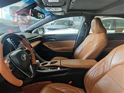 تويوتا أفالون